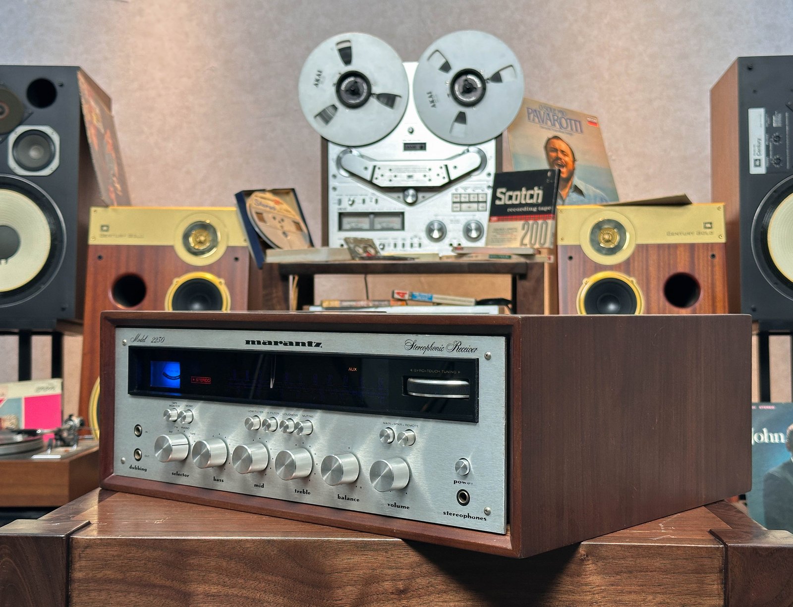 Marantz 2230 Stereo Vintage Receiver -11 Marantz 2230 Stereo Vintage Receiver