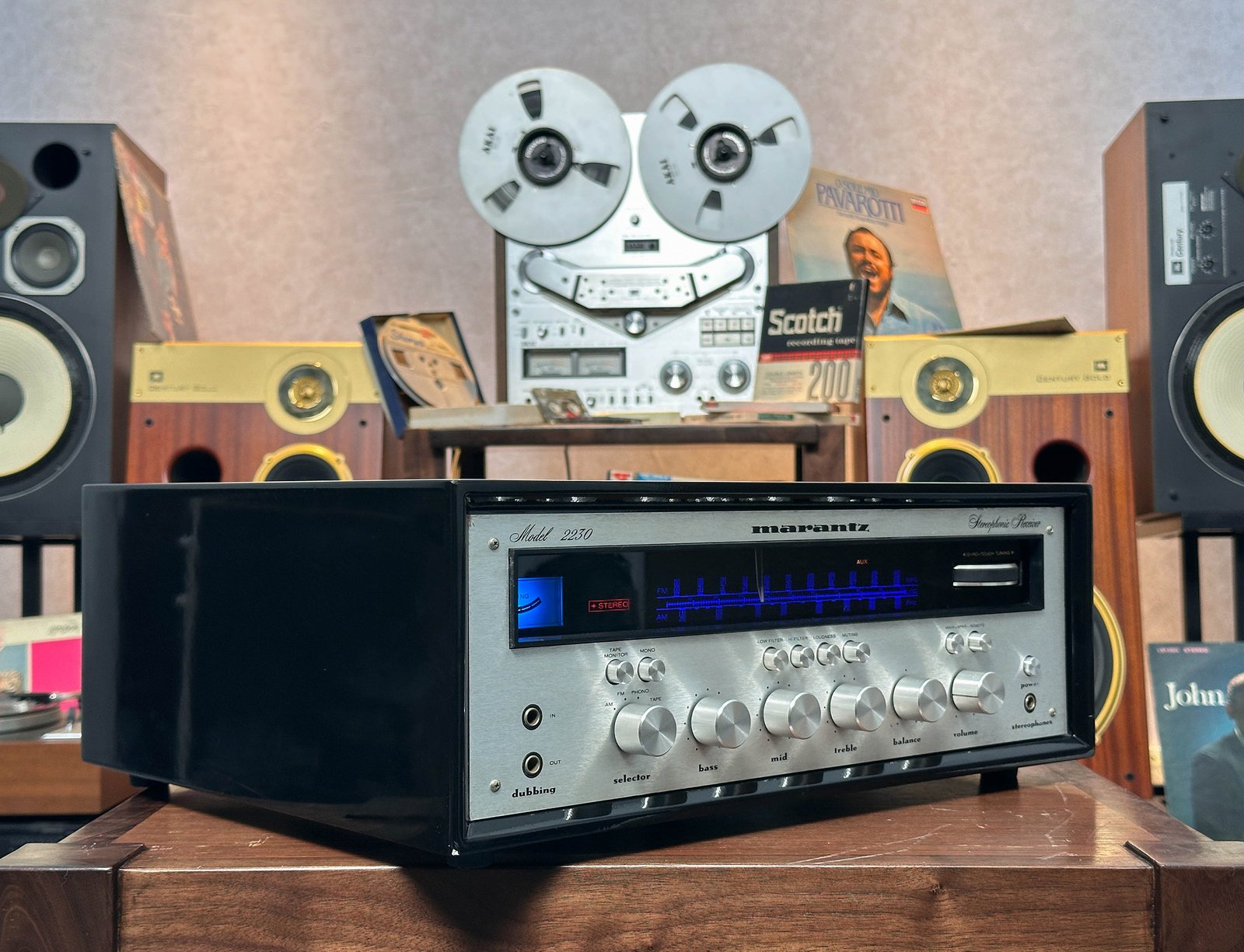 Marantz 2230 Stereo Vintage Receiver Marantz 2230 Stereo Vintage Receiver