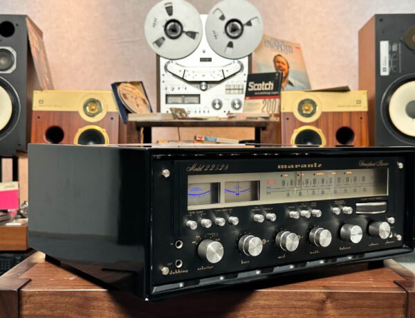 Outstanding Marantz 2252B Receiver