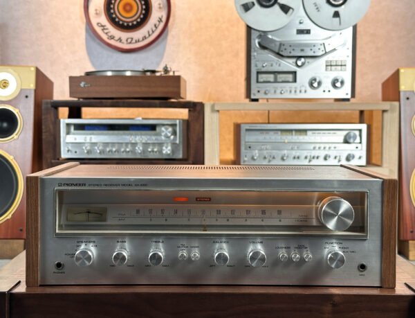 Pioneer SX-550 Stereo Receiver