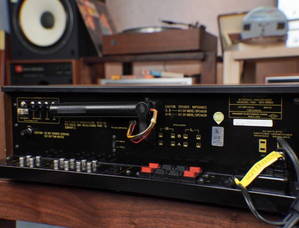 Pioneer SX-650 Stereo Receiver