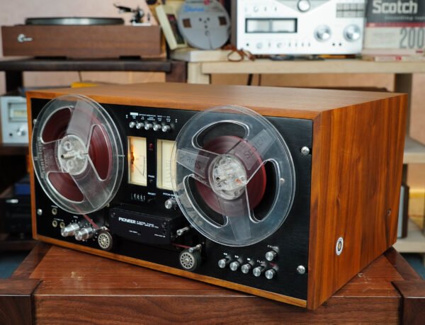 Pioneer RT-701 Vintage Reel-to-Reel Tape Recorder