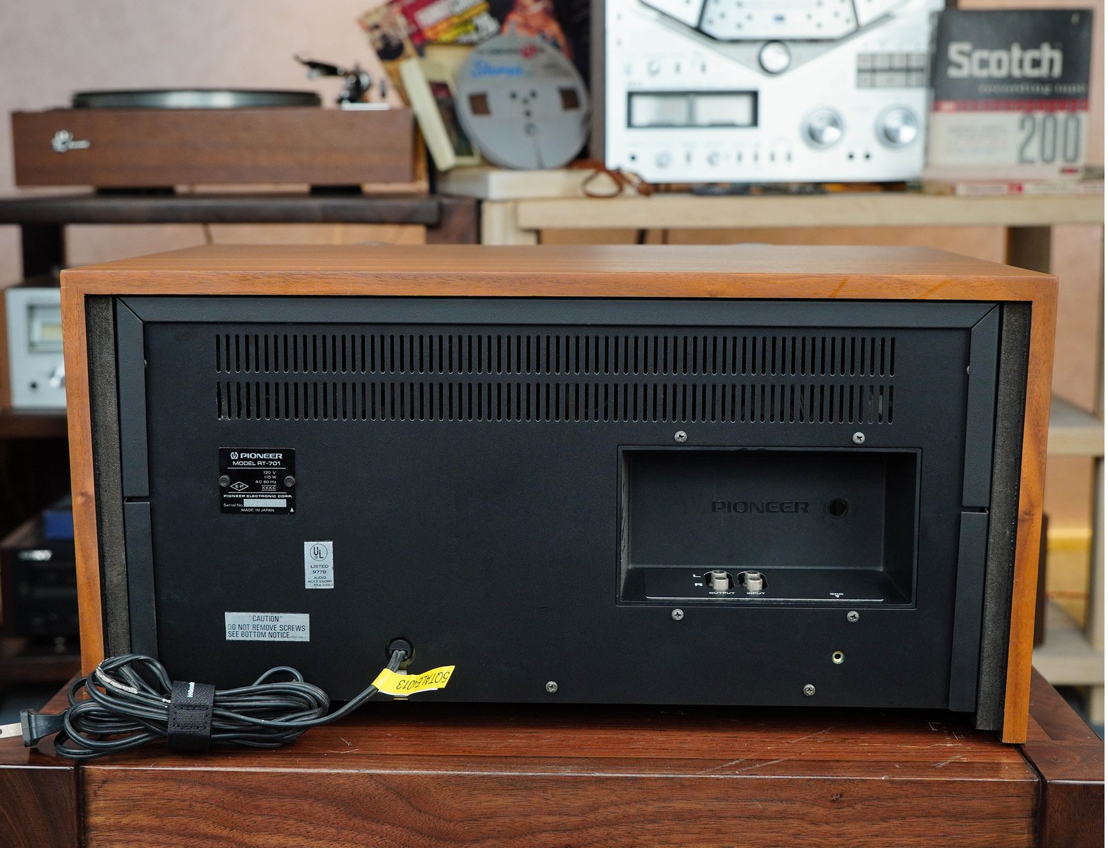 Pioneer RT-701 Vintage Reel-to-Reel Tape Recorder Pioneer RT-701 Vintage Reel-to-Reel Tape Recorder