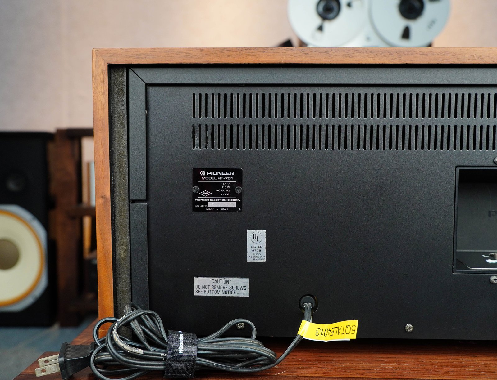 Pioneer RT-701 Vintage Reel-to-Reel Tape Recorder Pioneer RT-701 Vintage Reel-to-Reel Tape Recorder