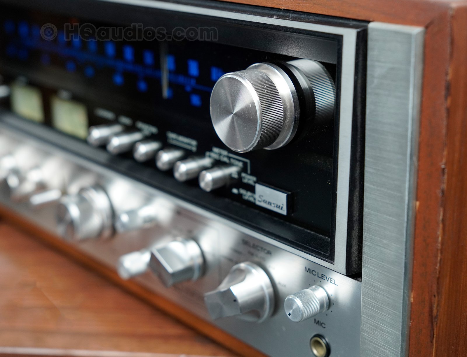 Great Sansui 9090DB Vintage Receiver Great Sansui 9090DB Vintage Receiver