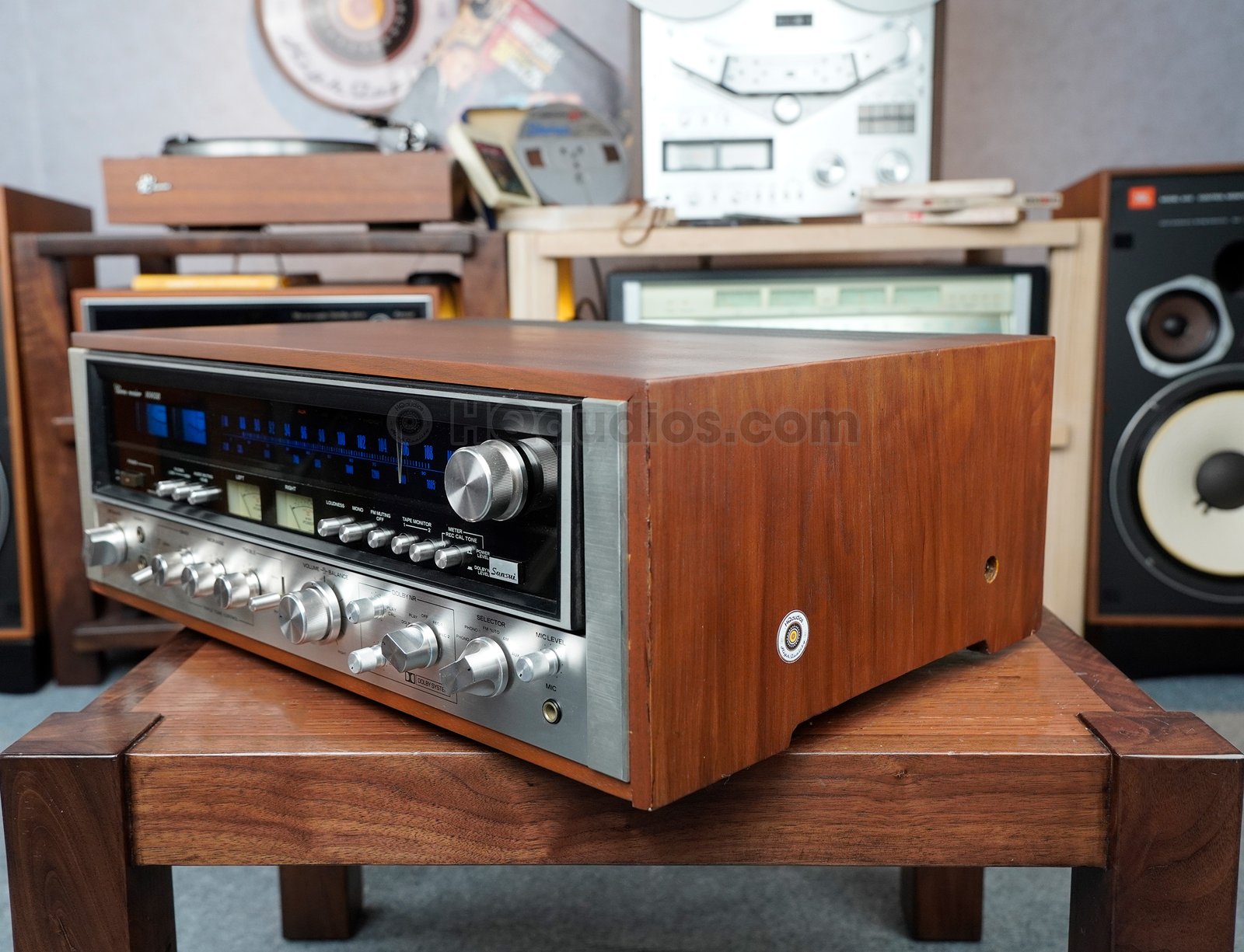 Great Sansui 9090DB Vintage Receiver Great Sansui 9090DB Vintage Receiver