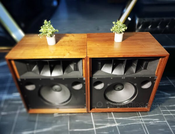 Altec Lansing Valencia 846B Pair of Speakers