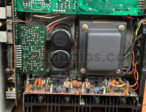 Amplifier_marantz_1152_2qe0062_3