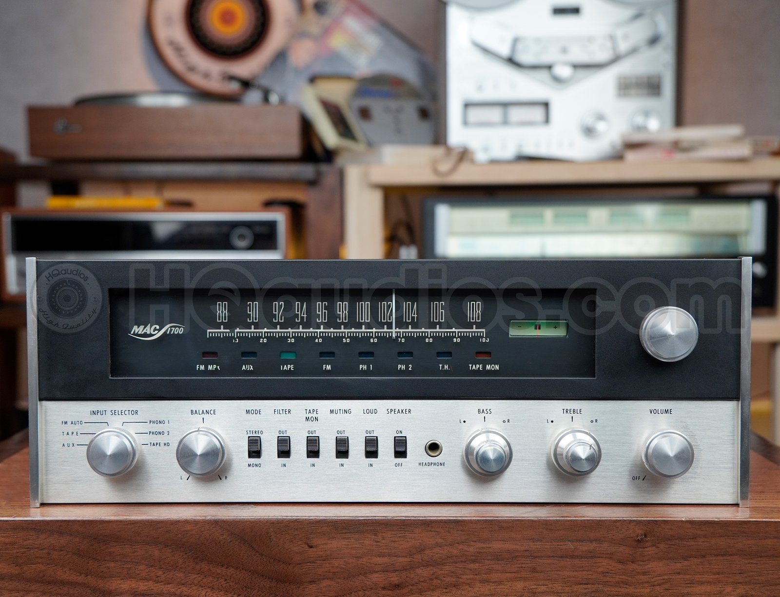 Amplifier_mcintosh_1700_5qve0032_18 Amplifier_mcintosh_1700_5qve0032_18