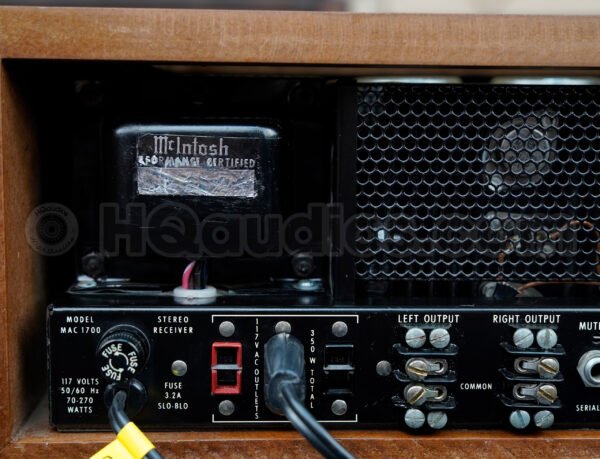Top-notch McIntosh MAC1700 Vintage Receiver