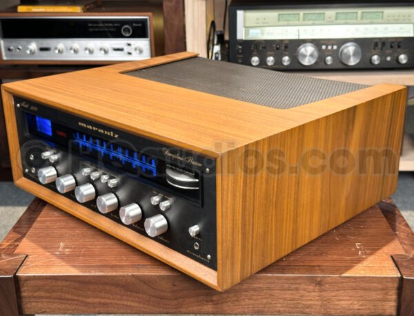 Superior Marantz 2230 Stereo Receiver