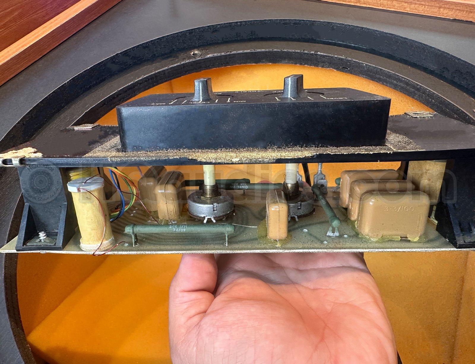 Speakers_tannoy_berkeley_2to0019_42 Speakers_tannoy_berkeley_2to0019_42