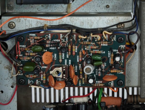 Marantz-2230_5jke4263_16