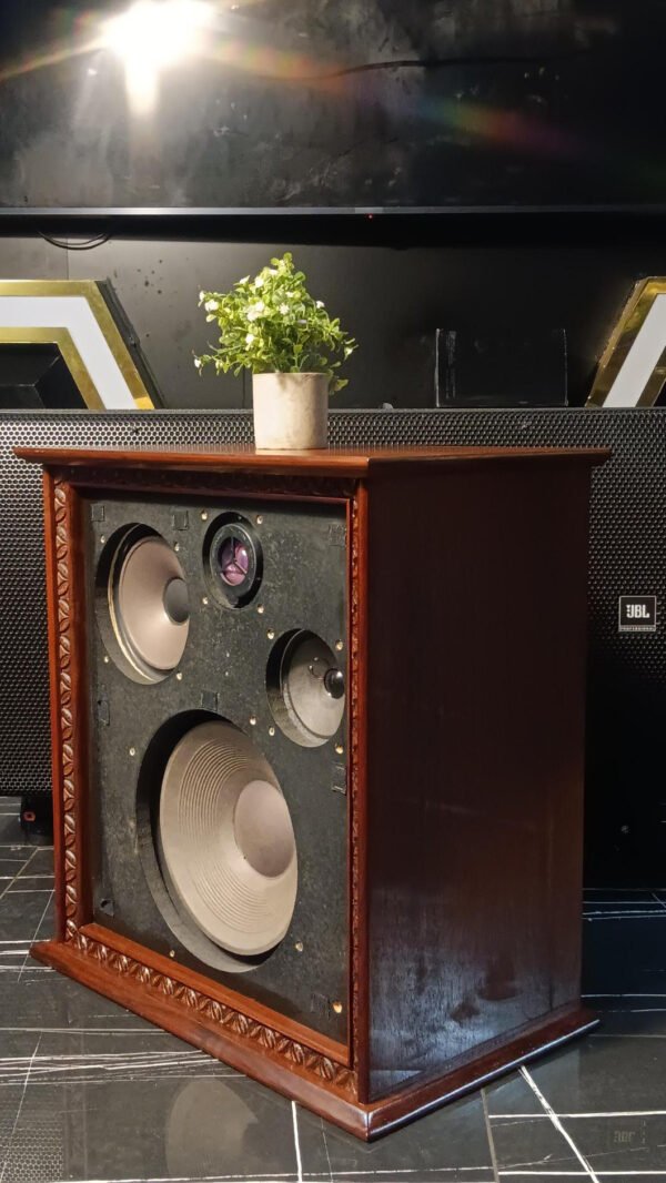 Phương Tiện Truyền Thông - 2025-12-30t085014.329