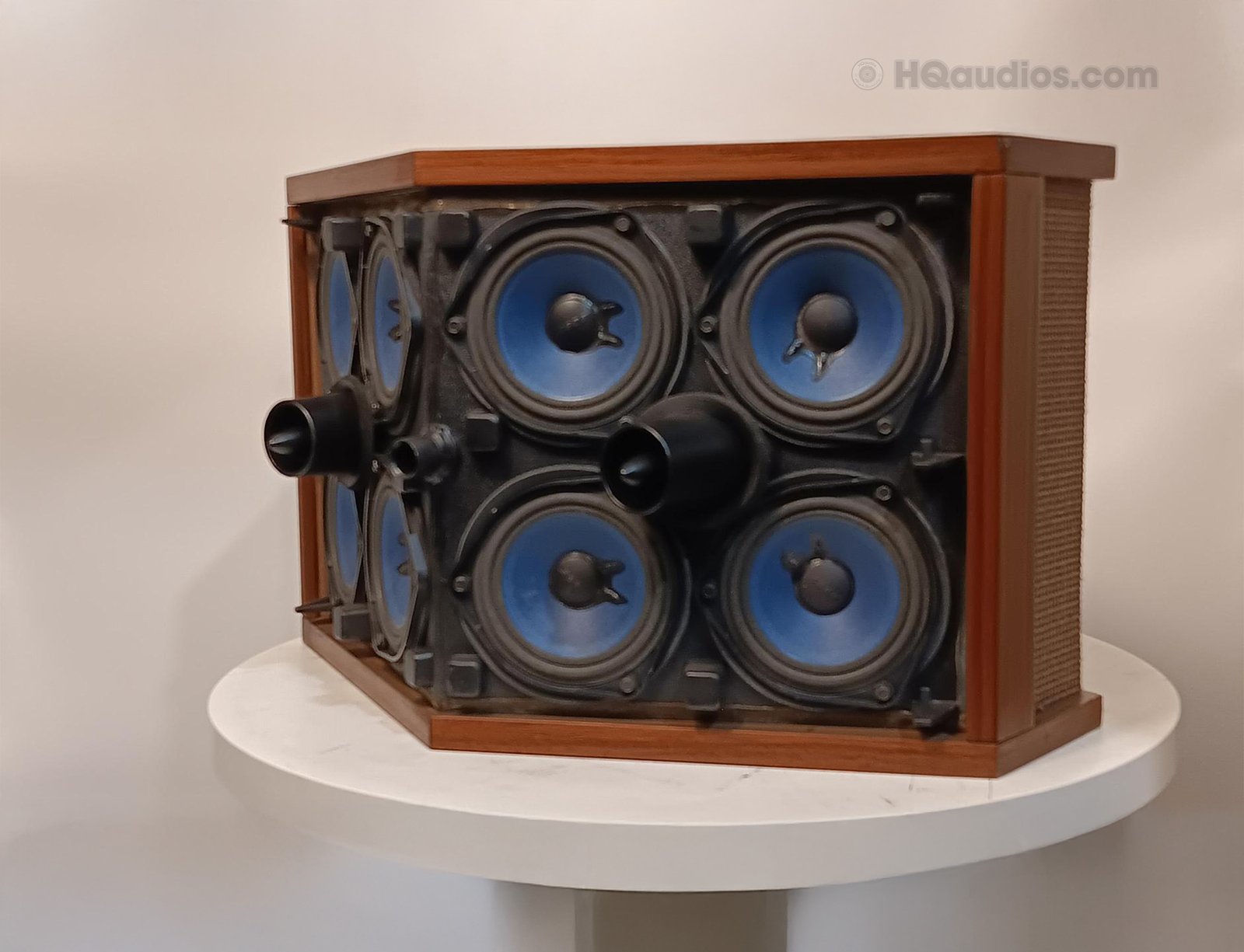 Outstanding BOSE 901 Series VI Pair of Speakers with EQ –Restored