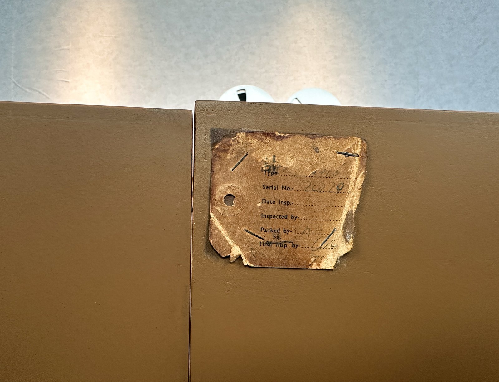 Outstanding Tannoy 295-8 Pair of Speakers Outstanding Tannoy 295-8 Pair of Speakers