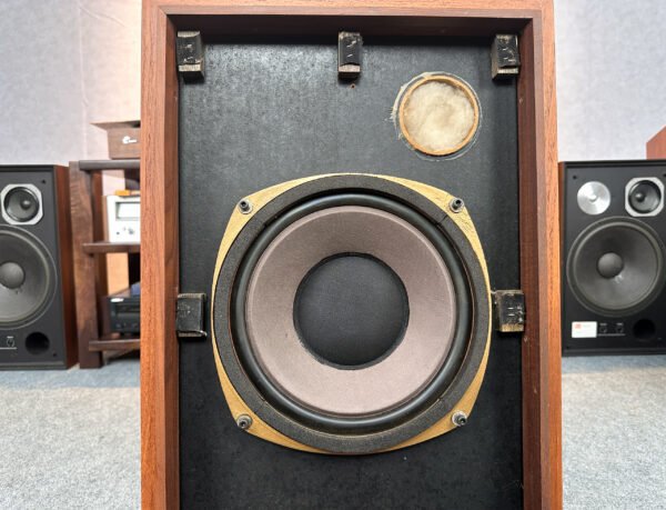 Outstanding Tannoy 295-8 Pair of Speakers