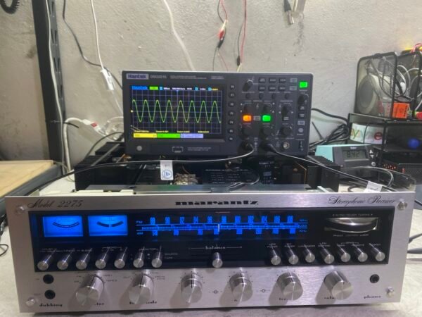 Superb Marantz 2275 Vintage Stereo Receiver