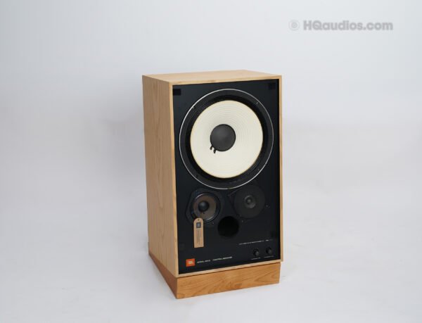 Jbl 4311b_nfs0668_22