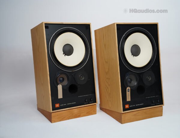 Jbl 4311b_nfs0668_33