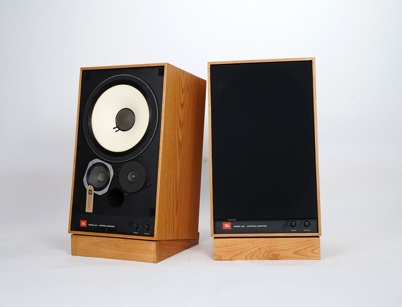 Jbl 4311_dqs1589_thuml 2 Jbl 4311_dqs1589_thuml 2