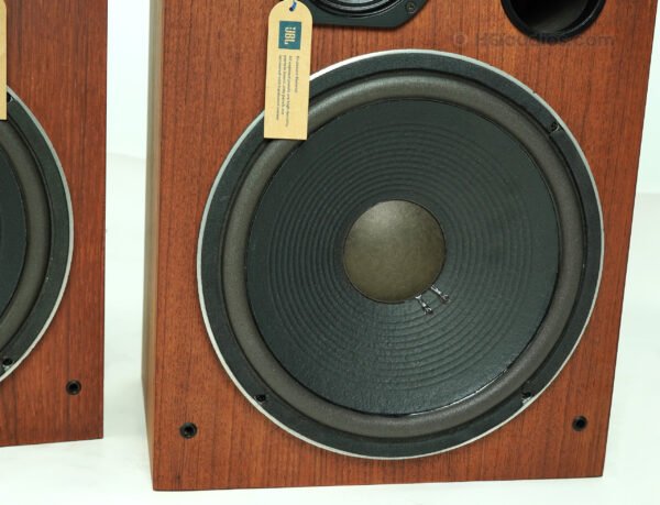 Jbl_120ti_speakers_2qe0087_19