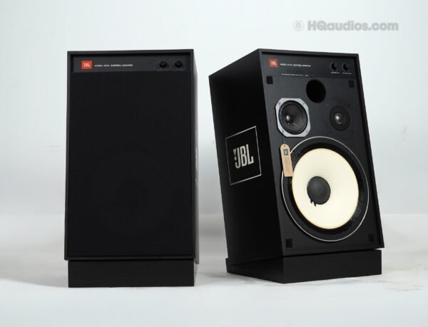 Jbl_4312a_speakers_2qe0083_18