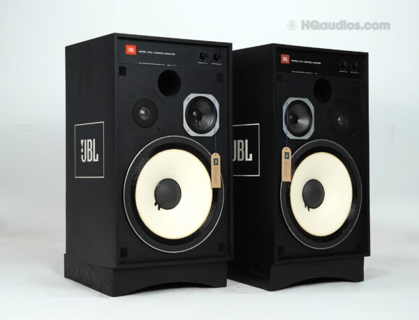 Jbl_4312a_speakers_2qe0083_27