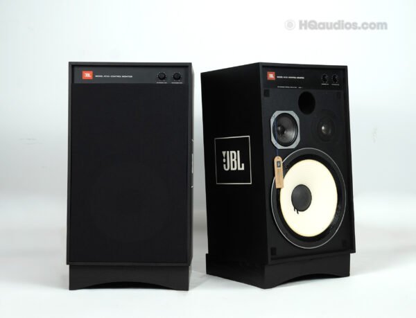 Jbl_4312a_speakers_2qe0083_30