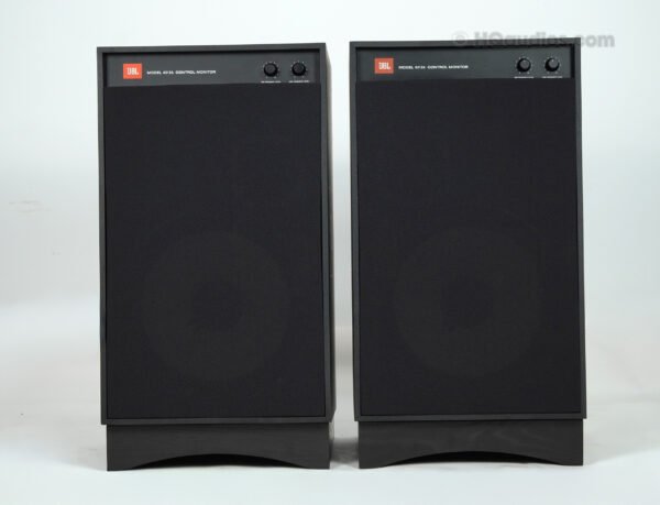 Jbl_4312a_speakers_2qe0083_32