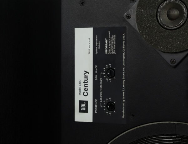 Jbl_l100 Century_speakers_1tosh0040_2