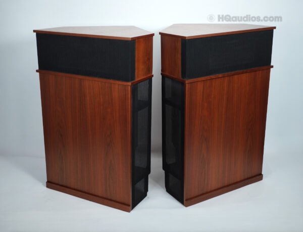 Klipsch_horn_speakers_2cc0005_17