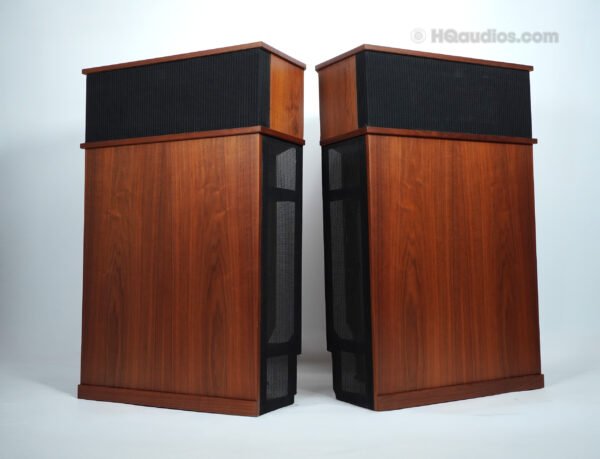 Klipsch_horn_speakers_2cc0005_18