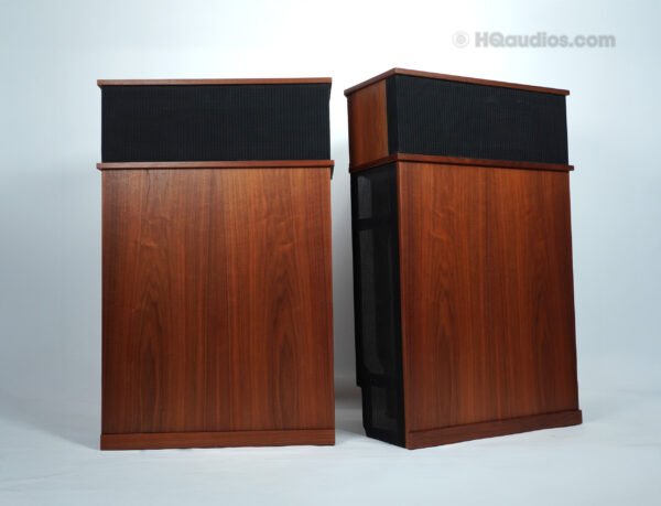 Klipsch_horn_speakers_2cc0005_19