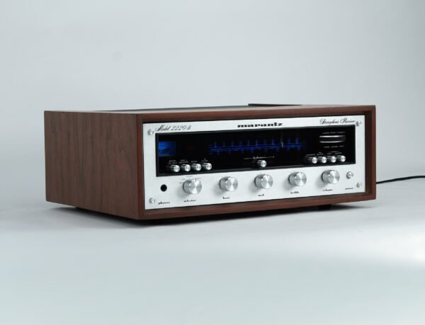 Marantz-2220b_5jke4175_thuml