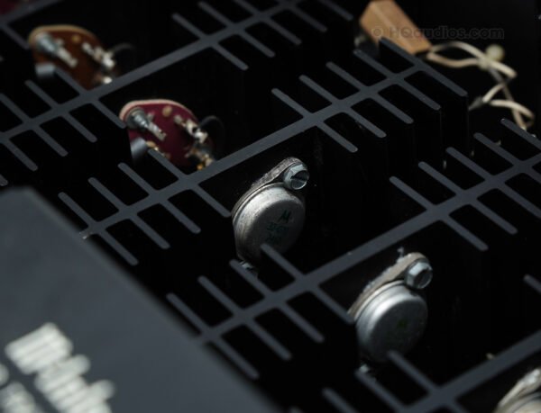 Mcintosh-mc2300_2to0026_10