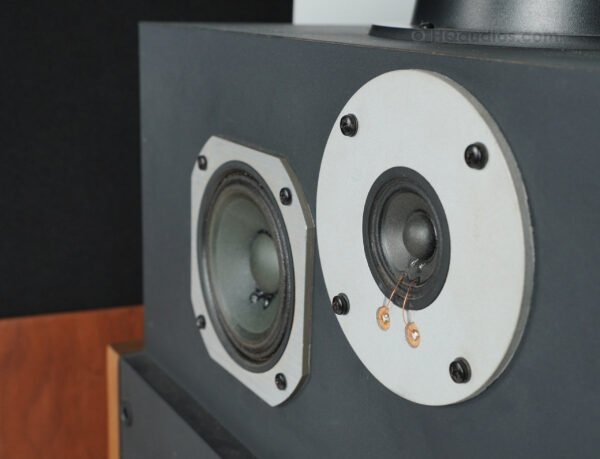 Pioneer_hpm1500_speakers_2cc0006_13