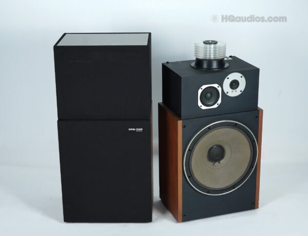 Pioneer_hpm1500_speakers_2cc0006_24