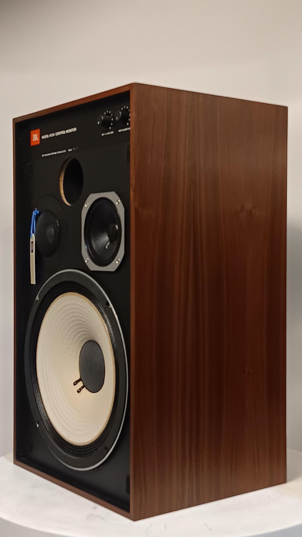 Phương Tiện Truyền Thông - 2026-01-22t115334.693 Phương Tiện Truyền Thông - 2026-01-22t115334.693