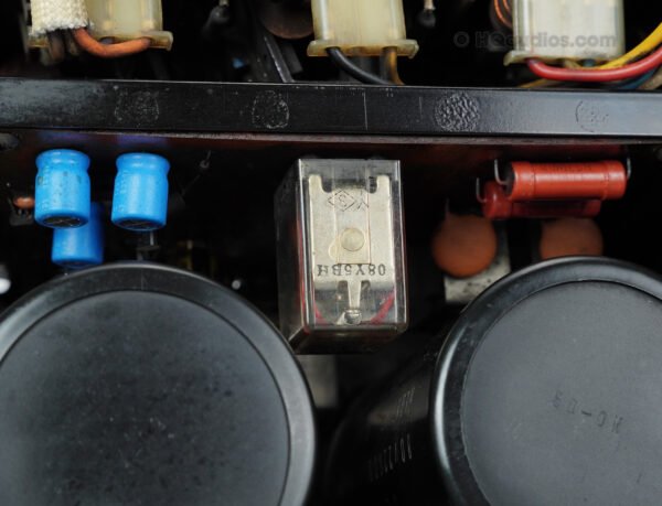 1lil0661_pioneer_sx1250_receiver_21