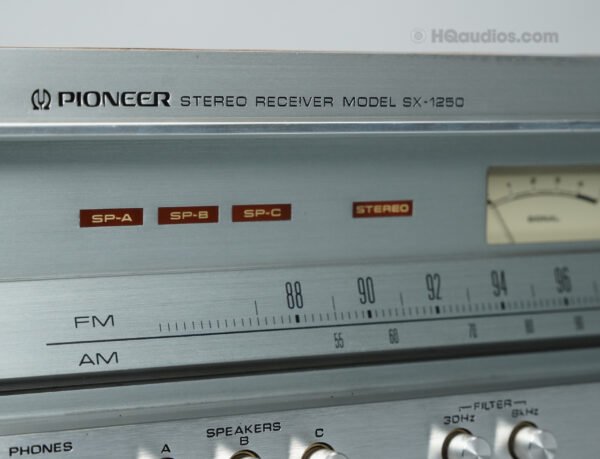 1lil0661_pioneer_sx1250_receiver_9