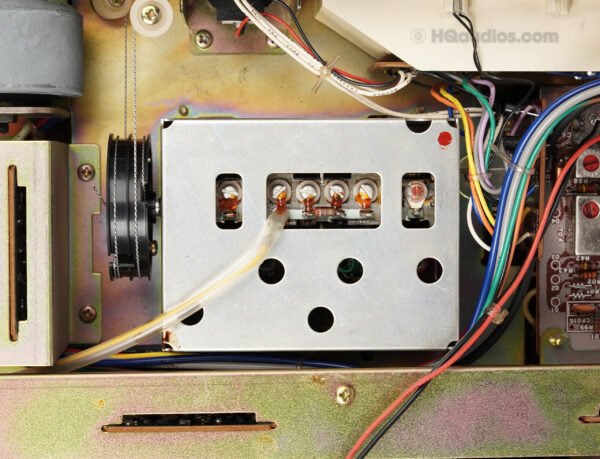 1thlc0150_sansui_qrx-7001_receiver_25