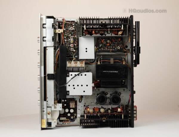 1thsh0157_marantz_2270_20