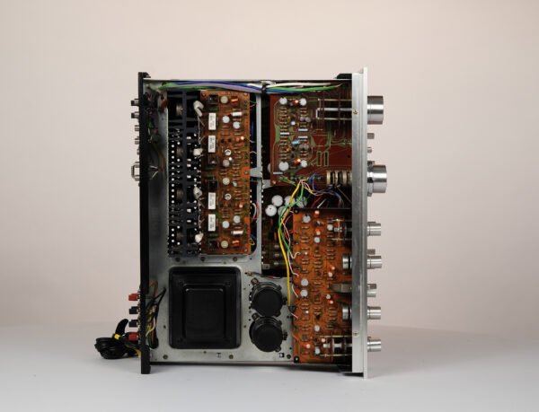 1tolc0250_pioneer_sa-8800_1