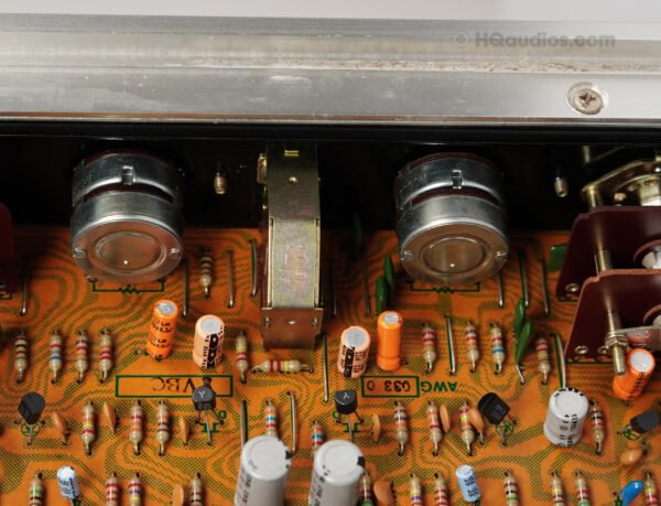 1tolc0250_pioneer_sa-8800_14