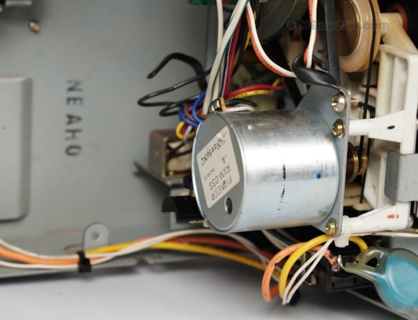 1tolc0513_pioneer_ct-f650_cassette_26