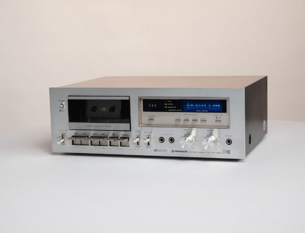 1tolc0513_pioneer_ct-f650_cassette_thuml 1