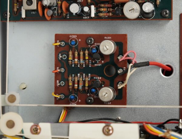 1trsh0127_marantz_2235b_33