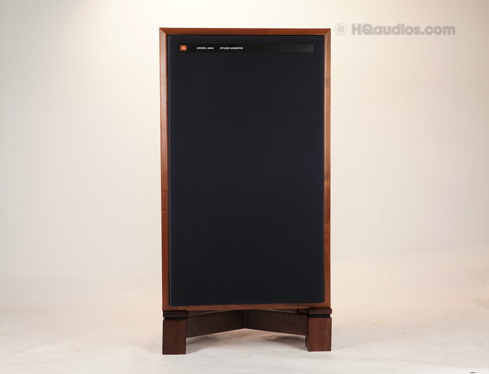 2to0030_jbl_4344_17 2to0030_jbl_4344_17