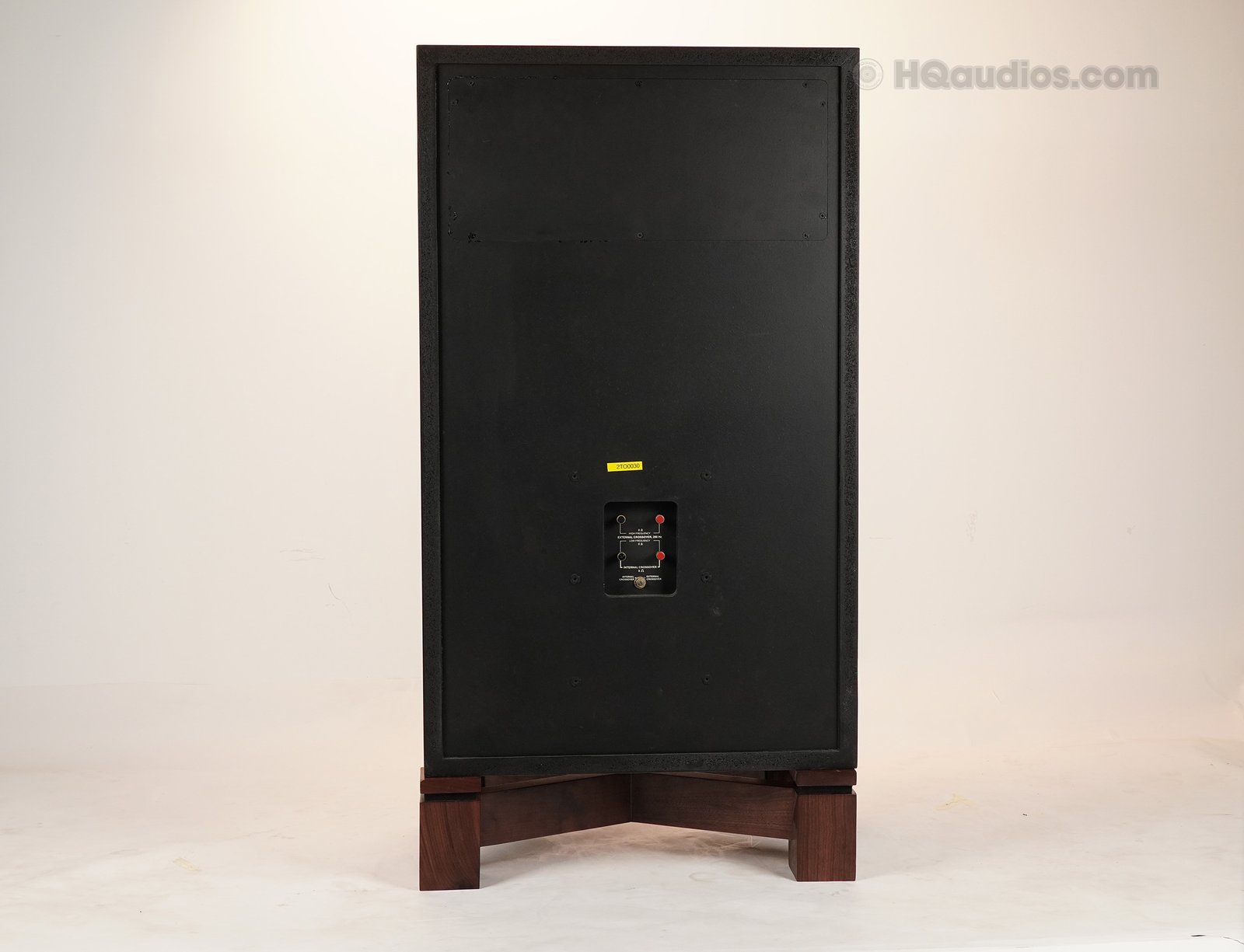 2to0030_jbl_4344_19 2to0030_jbl_4344_19